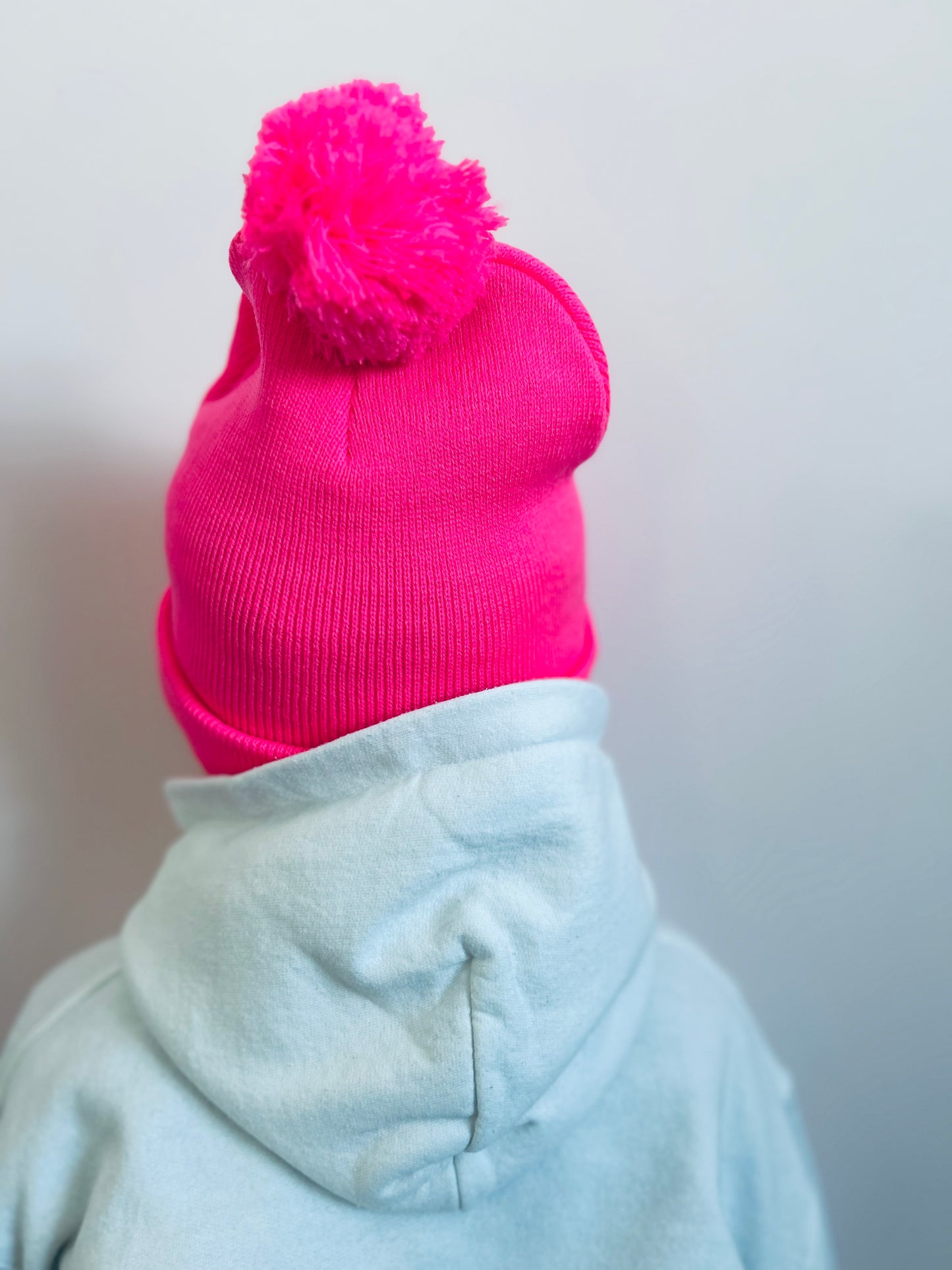 Reesie Hot Pink Pom Pom Touque | Gender Free
