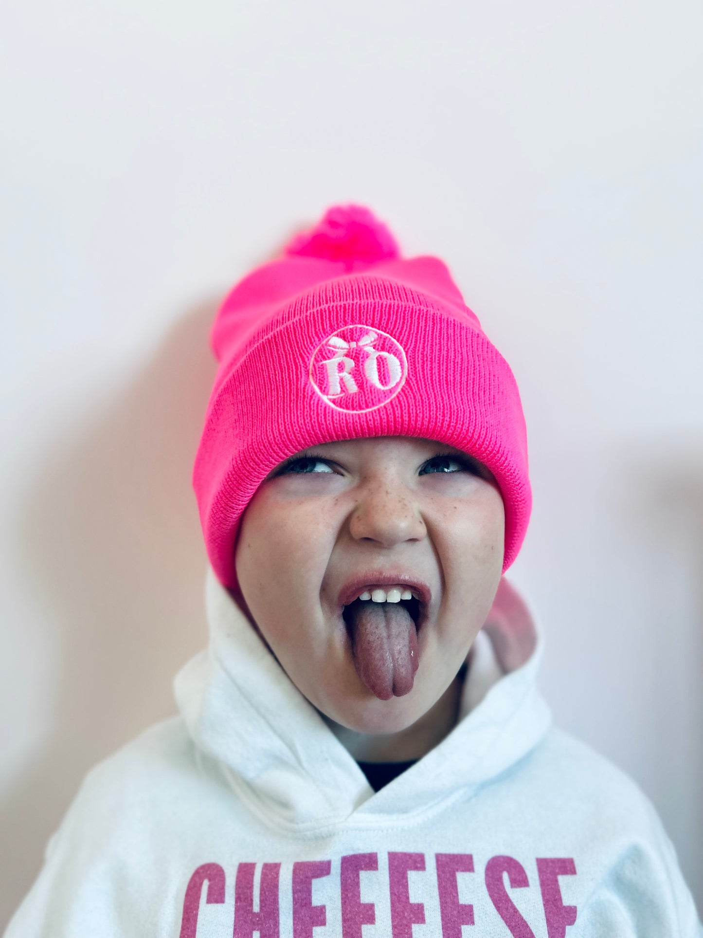 Reesie Hot Pink Pom Pom Touque | Gender Free