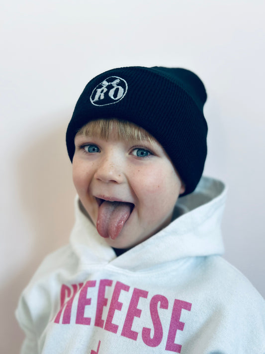 Reesie Black Beanie | Gender Free